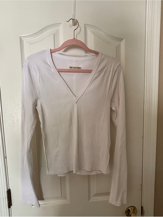 We The Free Tops - Purple & White Set of Two V-Neck Tops by We the Free ~ Women’s XL